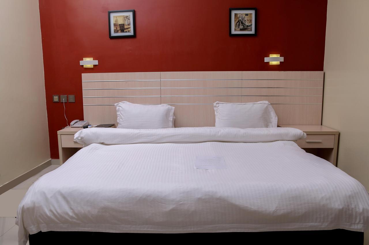 Albertville Luxury Rooms Ilesa Exterior photo