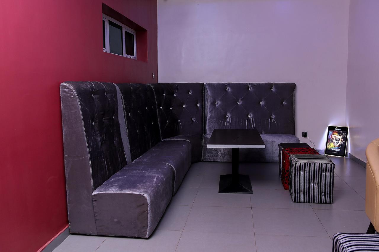 Albertville Luxury Rooms Ilesa Exterior photo
